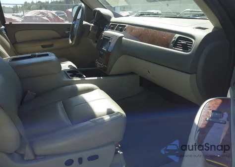 2007 Chevrolet Silverado 1500 Ltz from USA, damaged, VIN 2GCEC13J271511506